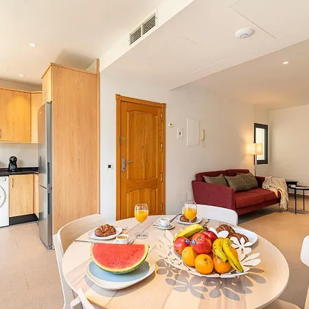 Luxury Holidays Suites, Playa De Cristianos Appartement *
