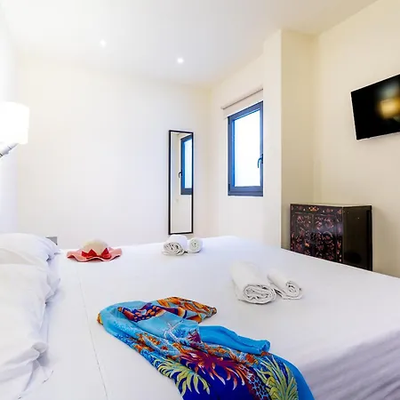 Apartamento Luxury Holidays Suites, Playa De Cristianos Los Cristianos (Tenerife)