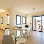 Appartamento Capri Luxury Holidays Suites, Playa De Cristianos *