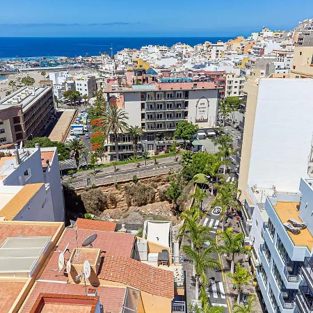 Luxury Holidays Suites, Playa De Cristianos