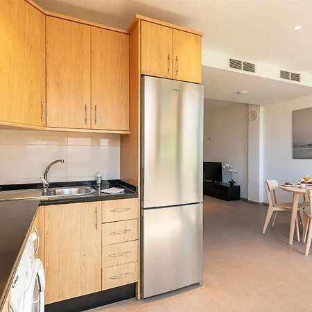 Luxury Holidays Suites, Playa De Cristianos Lägenhet