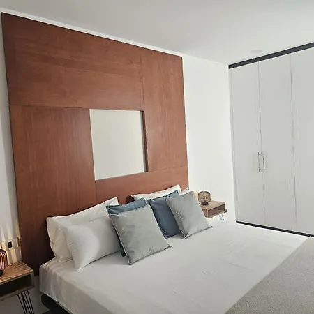 Luxury Holidays Suites, Playa De Cristianos * Los Cristianos (Tenerife)