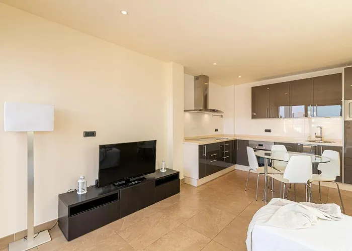 Luxury Holidays Suites, Playa De Cristianos