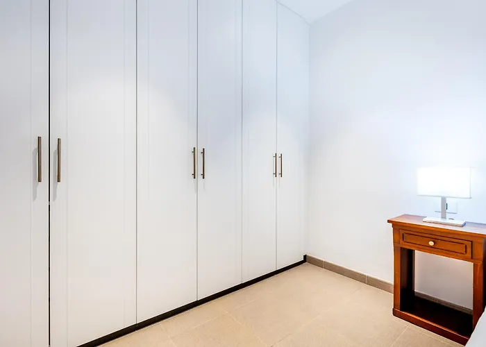 Luxury Holidays Suites, Playa De Cristianos